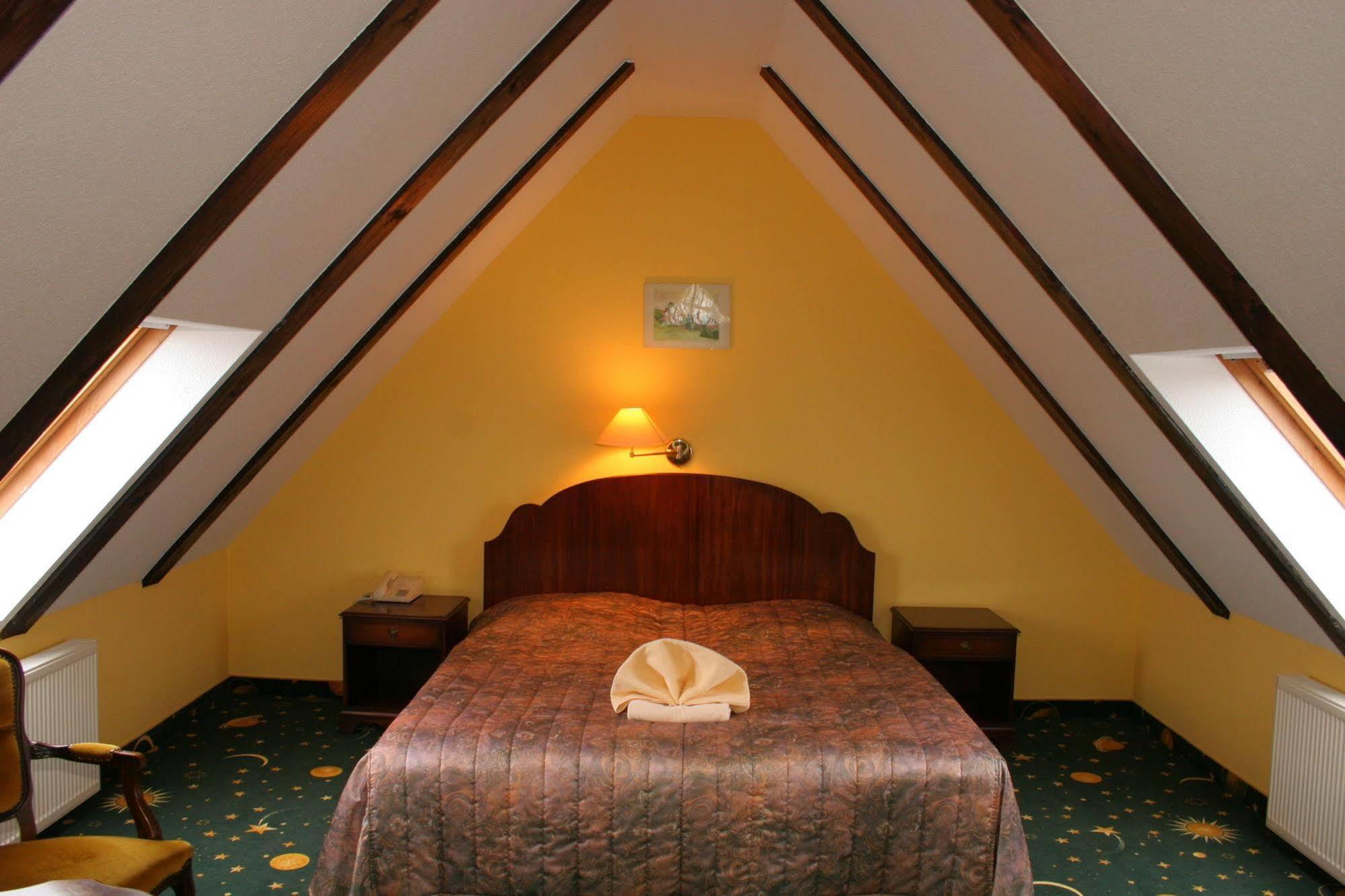 Stettiner Hof Отель 3*